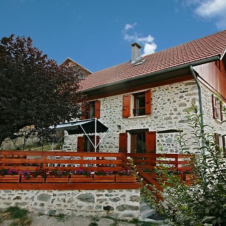 Le Carnival Laval (Isere) Exterior photo